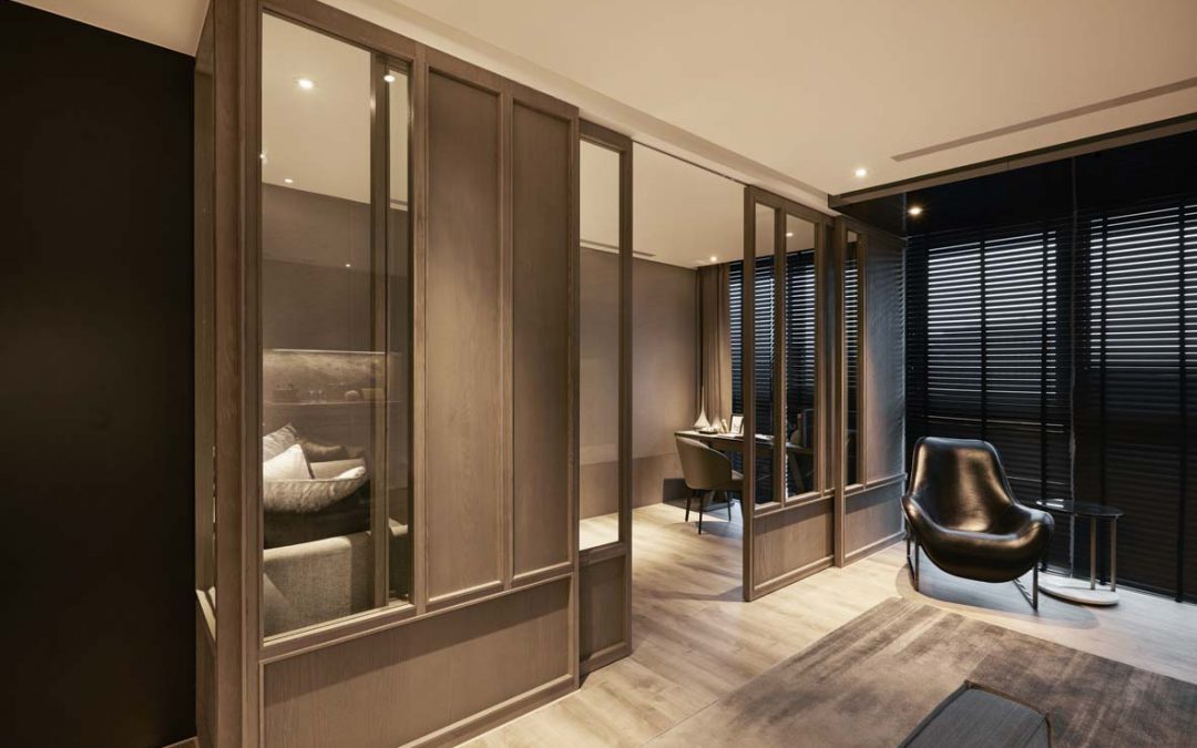 One Bedroom Suite Bachelor
